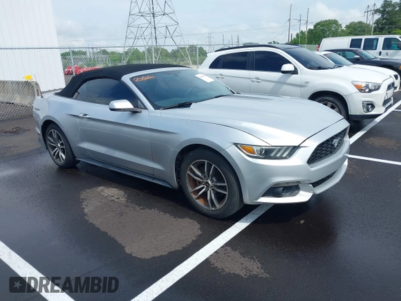 2016 Ford Mustang EcoBoost Premium z VIN 1FATP8UH4G5221806, wystawiony jako IAAI lot #42145462 z przebiegiem 116 223 mil mil oraz . Historia ofert i sprzedaży dostępna na DreamBid. Obrazek 1.