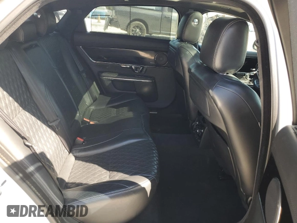 2016 Jaguar XJ Portfolio with VIN SAJWA2G79G8W00955, listed as a Copart auction lot 77650194 with 60,515 mi miles and Clean title. Bid and sale history available at DreamBid. Image 10.