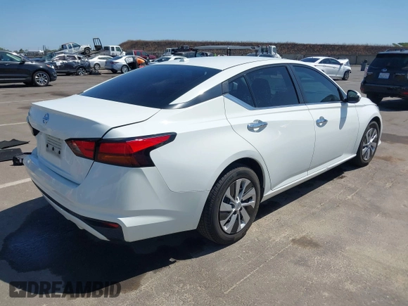 2020 Nissan Altima S z VIN 1N4BL4BV2LC144996, wystawiony jako IAAI lot #42344823 z przebiegiem 94 698 mil mil oraz . Historia ofert i sprzedaży dostępna na DreamBid. Obrazek 4.