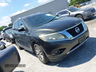 2015 Nissan Pathfinder SV with VIN 5N1AR2MN8FC723996, listed as a IAAI auction lot 42536234 with 207,087 mi miles and . Bid and sale history available at DreamBid. Image 1.