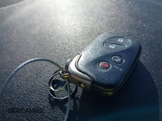 2007 Lexus ES 330 z VIN JTHBJ46GX72154570, wystawiony jako IAAI lot #42548608 z przebiegiem 206 865 mil mil oraz . Historia ofert i sprzedaży dostępna na DreamBid. Obrazek 11.