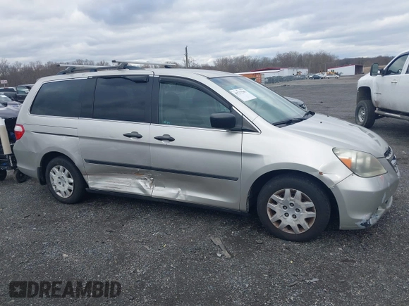 2006 Honda Odyssey LX with VIN 5FNRL38216B105808, listed as a IAAI auction lot 41737585 with 193,915 mi miles. Bid and sale history available at carsss.com. Image 13.