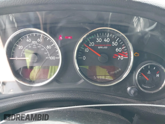2015 Jeep Wrangler Unlimited Rubicon z VIN 1C4BJWFG2FL572417, wystawiony jako IAAI lot #41895927 z przebiegiem 54 981 mil mil oraz . Historia ofert i sprzedaży dostępna na DreamBid. Obrazek 15.