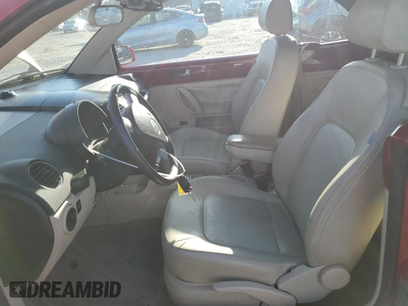 2008 Volkswagen Beetle SE z VIN 3VWRG31Y08M416483, wystawiony jako Copart lot #48380825 z przebiegiem 143 013 mil mil oraz Szkoda całkowita • Salvage title. Historia ofert i sprzedaży dostępna na DreamBid. Obrazek 7.