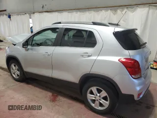 2020 Chevrolet Trax LT with VIN 3GNCJLSB9LL328526, listed as a Copart auction lot 49982765 with 39,560 mi miles and Salvage Title. Bid and sale history available at carsss.com. Image 2.
