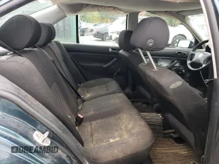 2002 Volkswagen Jetta GL with VIN 3VWRK69M82M042388, listed as a Copart auction lot 72673874 with 121,992 mi miles and Clean title. Bid and sale history available at DreamBid. Image 10.