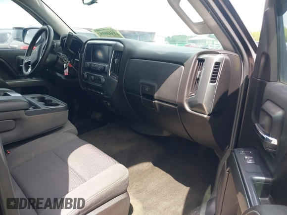 2015 Chevrolet Silverado 1500 LT with VIN 3GCUKREC3FG356496, listed as a IAAI auction lot 41986510 with 191,397 mi miles. Bid and sale history available at carsss.com. Image 5.
