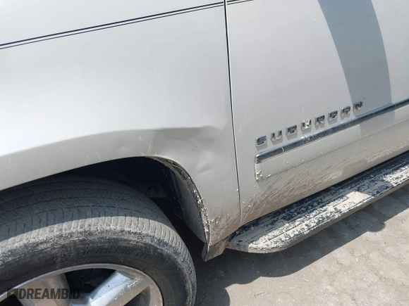 2011 Chevrolet Suburban LTZ with VIN 1GNSCKE06BR207874, listed as a IAAI auction lot 41903805 with 288,007 mi miles. Bid and sale history available at carsss.com. Image 17.