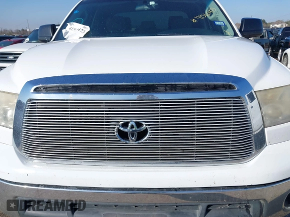 2013 Toyota Tundra z VIN 5TFRM5F14DX061244, wystawiony jako IAAI lot #41565473 z przebiegiem 253 238 mil mil oraz . Historia ofert i sprzedaży dostępna na DreamBid. Obrazek 10.