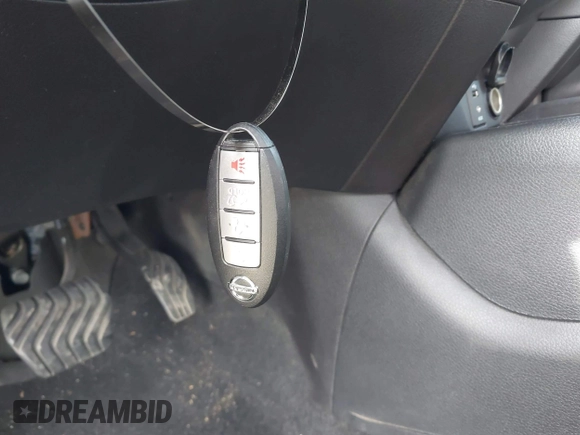 2016 Nissan Rogue SL with VIN 5N1AT2MV8GC870418, listed as a IAAI auction lot 42005368 with 61,063 mi miles and . Bid and sale history available at DreamBid. Image 11.
