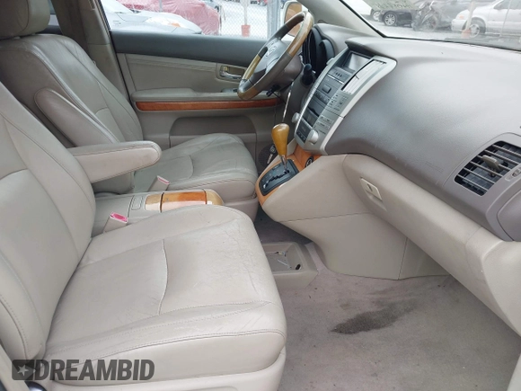 2007 Lexus RX 350 with VIN 2T2GK31U87C005244, listed as a IAAI auction lot 41959572 with 156,435 mi miles. Bid and sale history available at carsss.com. Image 5.