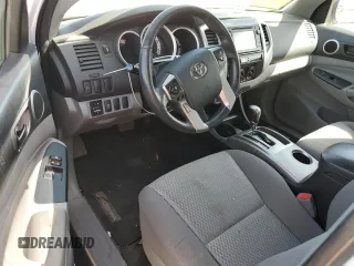 2014 Toyota Tacoma PreRunner with VIN 5TFTU4GN2EX063951, listed as a Copart auction lot 52083875 with 205,969 mi miles and Salvage title. Bid and sale history available at DreamBid. Image 8.