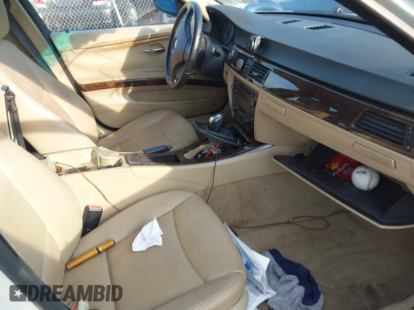 2006 BMW 3 Series 325i with VIN WBAVB17506NK37720, listed as a IAAI auction lot 42489785 with Not provided miles and . Bid and sale history available at DreamBid. Image 5.