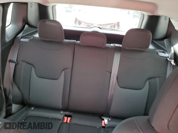 2021 Jeep Renegade Jeepster with VIN ZACNJDAB6MPM46550, listed as a Copart auction lot 58136275 with 36,327 mi miles and Salvage title. Bid and sale history available at DreamBid. Image 10.