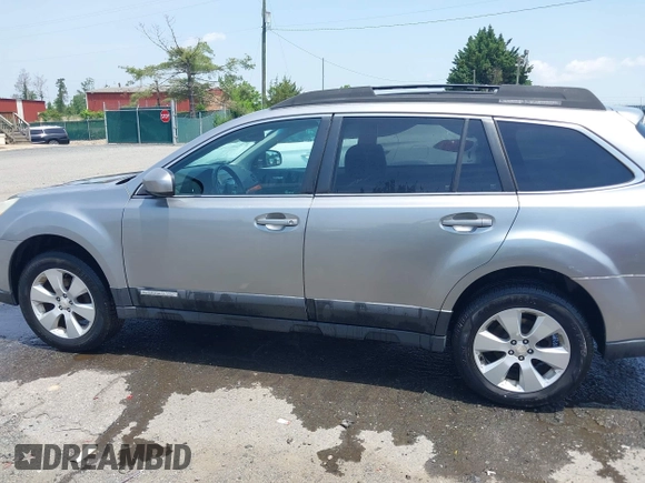 2011 Subaru Outback Limited Power Moon с VIN 4S4BRBKC2B3400849, выставлен на аукционе IAAI как лот 42257972 с пробегом 197 662 миль миль и . История ставок и продаж доступна на DreamBid. Изображение 14.