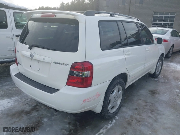 2006 Toyota Highlander w/3rd Row with VIN JTEEP21A560159637, listed as a IAAI auction lot 41628990 with 116,042 mi miles. Bid and sale history available at carsss.com. Image 4.