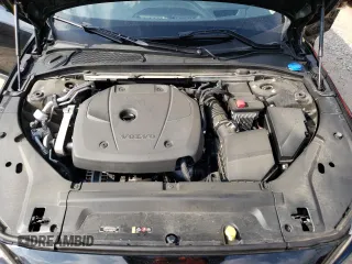 2020 Volvo V90 z VIN YV4A22NL6L1104503, wystawiony jako Copart lot #44870344 z przebiegiem 27 568 mil mil oraz . Historia ofert i sprzedaży dostępna na DreamBid. Obrazek 12.