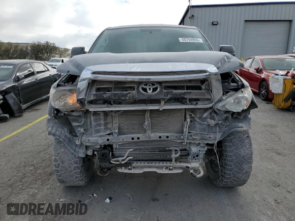 2013 Toyota Tundra z VIN 5TFUY5F17DX318332, wystawiony jako Copart lot #88794955 z przebiegiem 113 064 mil mil oraz Szkoda całkowita • Salvage title. Historia ofert i sprzedaży dostępna na DreamBid. Obrazek 5.
