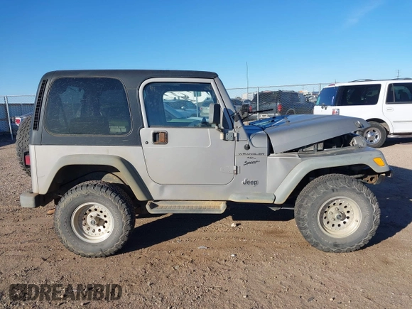 2001 Jeep Wrangler Sport with VIN 1J4FA49S91P324912, listed as a IAAI auction lot 41261214 with 260,299 mi miles. Bid and sale history available at carsss.com. Image 13.