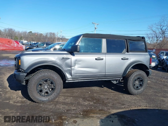 2023 Ford Bronco with VIN 1FMEE5DP3PLC10463, listed as a IAAI auction lot 41555053 with 6,637 mi miles. Bid and sale history available at carsss.com. Image 14.