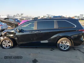 2024 Toyota Sienna XLE with VIN 5TDJSKFC9RS152848, listed as a IAAI auction lot 41290455 with 1,967 mi miles and . Bid and sale history available at DreamBid. Image 15.