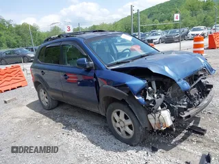 2005 Hyundai Tucson GLS с VIN KM8JN12D25U174692, выставлен на аукционе IAAI как лот 42242252 с пробегом 113 780 миль миль и . История ставок и продаж доступна на DreamBid. Изображение 1.