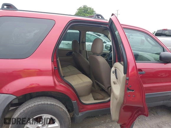 2005 Ford Escape XLS Value with VIN 1FMYU02Z95KA14831, listed as a IAAI auction lot 42619721 with 280,053 mi miles and . Bid and sale history available at DreamBid. Image 8.