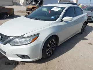 2017 Nissan Altima SV with VIN 1N4AL3APXHC188261, listed as a IAAI auction lot 41719138 with 180,797 mi miles and . Bid and sale history available at DreamBid. Image 17.