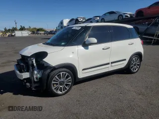 2019 FIAT 500L Trekking with VIN ZFBNFADH3KZ042173, listed as a Copart auction lot 73192904 with 51,624 mi miles and Salvage Title. Bid and sale history available at carsss.com. Image 1.