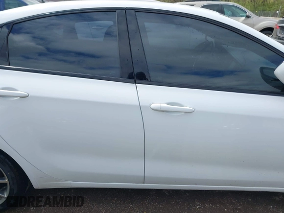 2015 Dodge Dart SXT with VIN 1C3CDFBB5FD116724, listed as a IAAI auction lot 42022252 with 171,159 mi miles and . Bid and sale history available at DreamBid. Image 14.