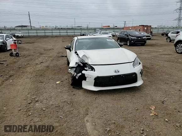 2024 Toyota GR86 Premium with VIN JF1ZNBE14R9753406, listed as a Copart auction lot 49469885 with 4,411 mi miles and Salvage Title. Bid and sale history available at carsss.com. Image 11.