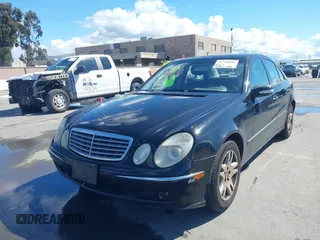 2003 Mercedes-Benz E 320 z VIN WDBUF65J13A160065, wystawiony jako IAAI lot #41720444 z przebiegiem 277 910 mil mil oraz . Historia ofert i sprzedaży dostępna na DreamBid. Obrazek 6.