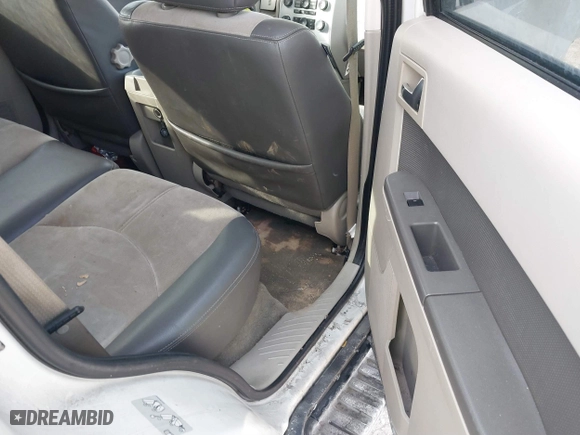 2010 Mercury Mariner Premier with VIN 4M2CN8HG3AKJ15125, listed as a IAAI auction lot 41440858 with 1 mi miles. Bid and sale history available at carsss.com. Image 8.