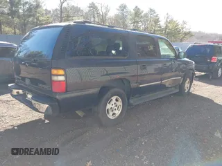 2005 Chevrolet Suburban Z71 with VIN 3GNFK16Z85G256624, listed as a IAAI auction lot 41448380 with 128,149 mi miles. Bid and sale history available at carsss.com. Image 4.