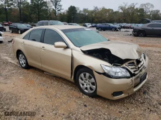 2010 Toyota Camry with VIN 4T1BF3EK3AU052442, listed as a Copart auction lot 50200725 with 196,196 mi miles and Salvage Title. Bid and sale history available at carsss.com. Image 4.