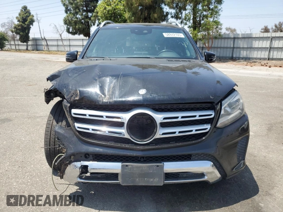 2017 Mercedes-Benz GLS 450 z VIN 4JGDF6EE3HA850875, wystawiony jako Copart lot #58972105 z przebiegiem 95 611 mil mil oraz Szkoda całkowita • Salvage title. Historia ofert i sprzedaży dostępna na DreamBid. Obrazek 5.