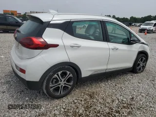 2017 Chevrolet Bolt EV Premier z VIN 1G1FX6S04H4143729, wystawiony jako Copart lot #61012435 z przebiegiem 54 277 mil mil oraz Szkoda całkowita • Salvage title. Historia ofert i sprzedaży dostępna na DreamBid. Obrazek 3.