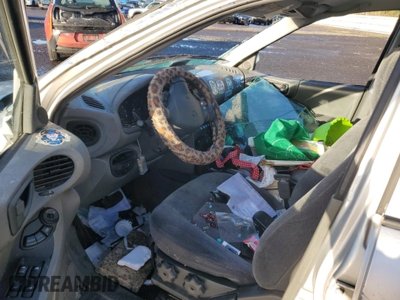 2002 Hyundai Santa Fe GLS with VIN KM8SC73D62U247487, listed as a Copart auction lot 81324114 with 220,620 mi miles and Salvage Title. Bid and sale history available at carsss.com. Image 8.