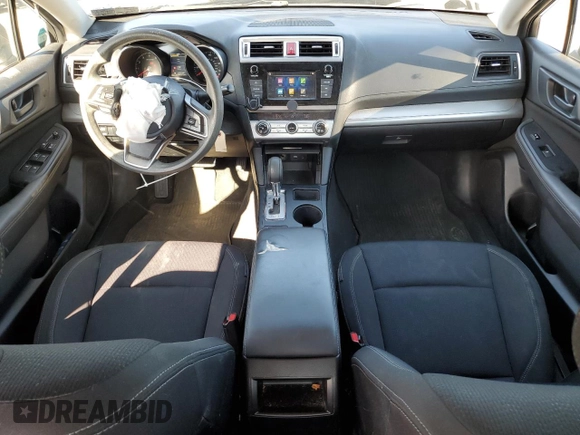2018 Subaru Legacy z VIN 4S3BNAB67J3005309, wystawiony jako Copart lot #56160585 z przebiegiem 119 920 mil mil oraz Szkoda całkowita • Salvage title. Historia ofert i sprzedaży dostępna na DreamBid. Obrazek 8.