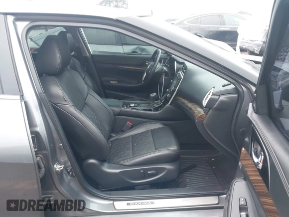 2018 Nissan Maxima S with VIN 1N4AA6AP7JC390262, listed as a IAAI auction lot 41490309 with 141,974 mi miles and . Bid and sale history available at DreamBid. Image 5.
