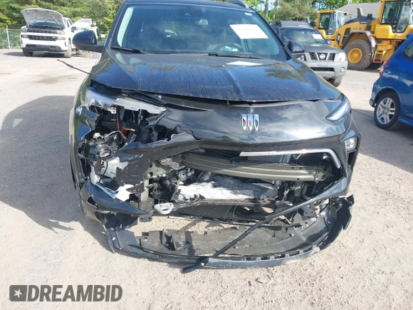2025 Buick Encore GX Sport Touring with VIN KL4AMDSL7SB129796, listed as a IAAI auction lot 42198708 with 834 mi miles and . Bid and sale history available at DreamBid. Image 6.