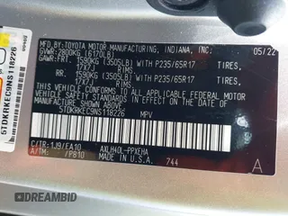 2022 Toyota Sienna LE z VIN 5TDKRKEC9NS118226, wystawiony jako IAAI lot #42535412 z przebiegiem 74 084 mil mil oraz . Historia ofert i sprzedaży dostępna na DreamBid. Obrazek 9.