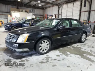 2008 Cadillac DTS 1SC z VIN 1G6KD57Y88U181183, wystawiony jako Copart lot #53948845 z przebiegiem Nie podano mil oraz Szkoda całkowita • Salvage title. Historia ofert i sprzedaży dostępna na DreamBid. Obrazek 1.