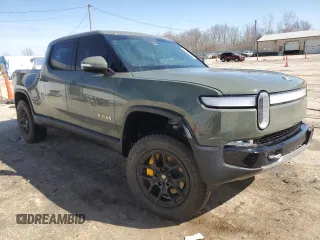 2022 Rivian R1T Launch Edition z VIN 7FCTGAAL5NN004623, wystawiony jako Copart lot #47966085 z przebiegiem 28 798 mil mil oraz Szkody całkowita. Historia ofert i sprzedaży dostępna na DreamBid. Obrazek 4.