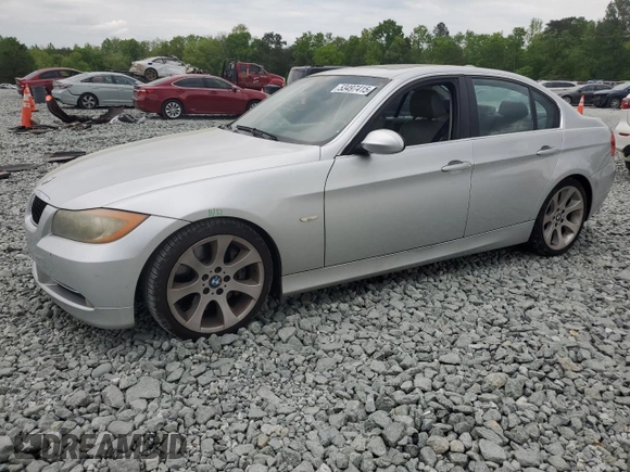 2007 BMW 3 Series 335i z VIN WBAVB73547KY60933, wystawiony jako Copart lot #53497415 z przebiegiem 174 145 mil mil oraz Szkoda całkowita • Salvage title. Historia ofert i sprzedaży dostępna na DreamBid. Obrazek 1.