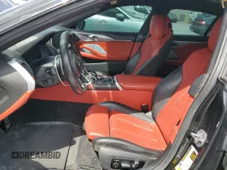 2020 BMW 8 Series M850i z VIN WBAGV8C06LBP48901, wystawiony jako Copart lot #57595725 z przebiegiem 88 332 mil mil oraz Tytuł czysty. Historia ofert i sprzedaży dostępna na DreamBid. Obrazek 7.