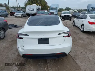 2024 Tesla Model 3 with VIN 5YJ3E1EA1RF869176, listed as a IAAI auction lot 41148906 with 1 mi miles. Bid and sale history available at carsss.com. Image 16.