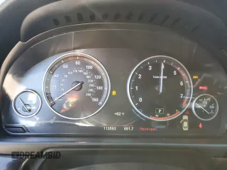 2015 BMW 5 Series 528i z VIN WBA5A5C58FD519965, wystawiony jako Copart lot #49333285 z przebiegiem 113 693 mil mil oraz Szkoda całkowita • Salvage title. Historia ofert i sprzedaży dostępna na DreamBid. Obrazek 9.