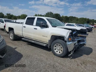 2015 Chevrolet Silverado 3500HD LT with VIN 1GC4KZC87FF151151, listed as a Copart auction lot 71650684 with 147,260 mi miles and Salvage Title. Bid and sale history available at carsss.com. Image 4.