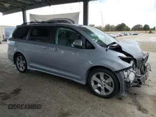 2013 Toyota Sienna SE with VIN 5TDXK3DC6DS386716, listed as a Copart auction lot 63122435 with 77,371 mi miles and Salvage title. Bid and sale history available at DreamBid. Image 4.